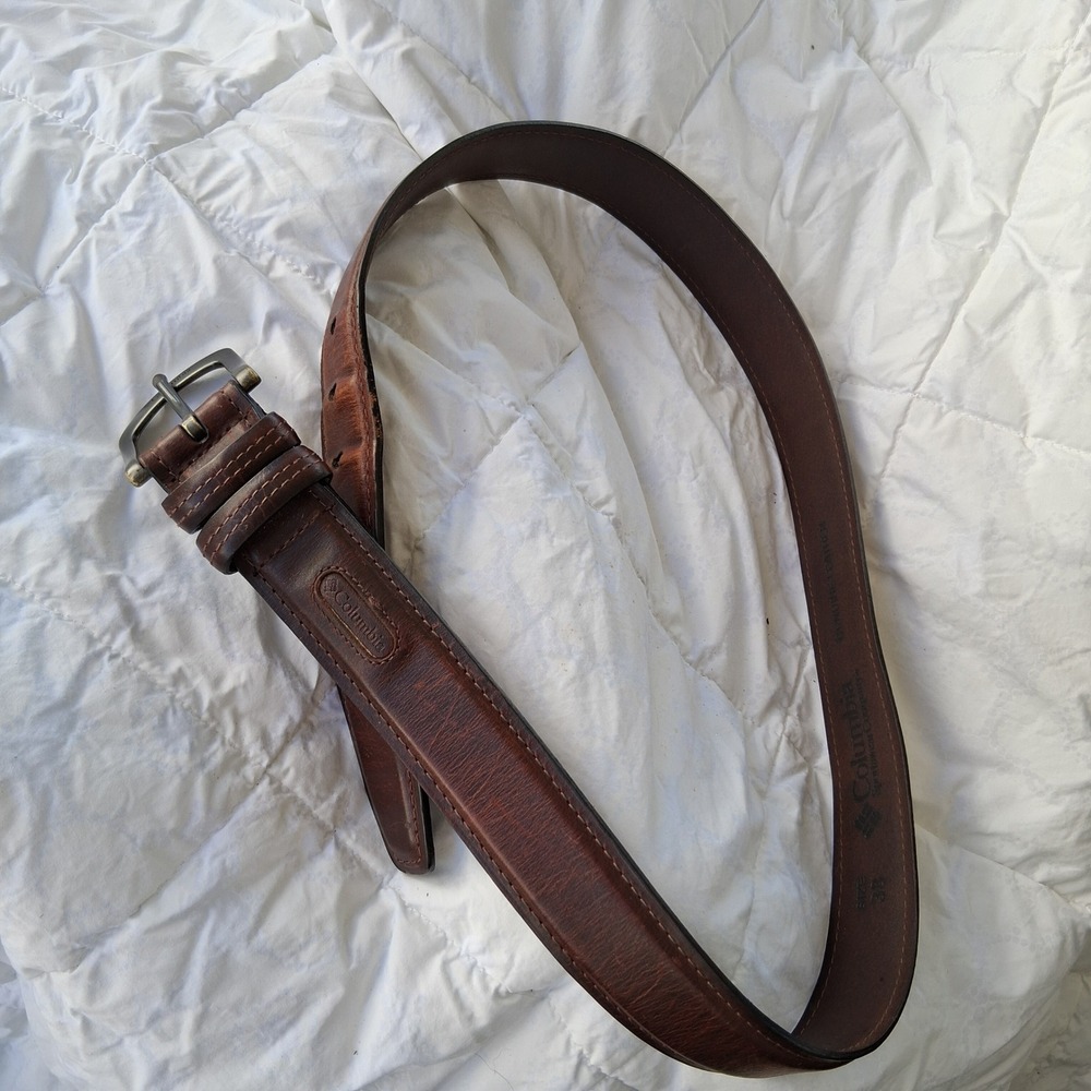 Columbia Mens Brown Genuine Leather Belt Size 38 11CO02A9 Single Prong Buckle